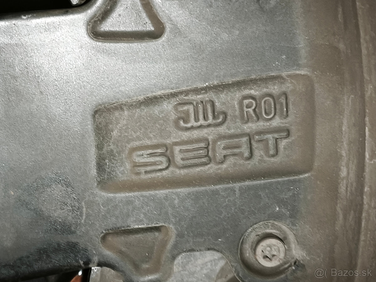 Cupra Leon - orig. 19" alu letná sada DOT 24 - 7