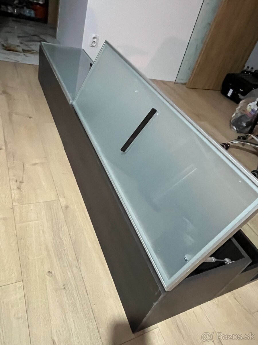 LACNO - OBYVACIA STENA PRE INVESTICNY BYT ALEBO STUDENTOV - 7