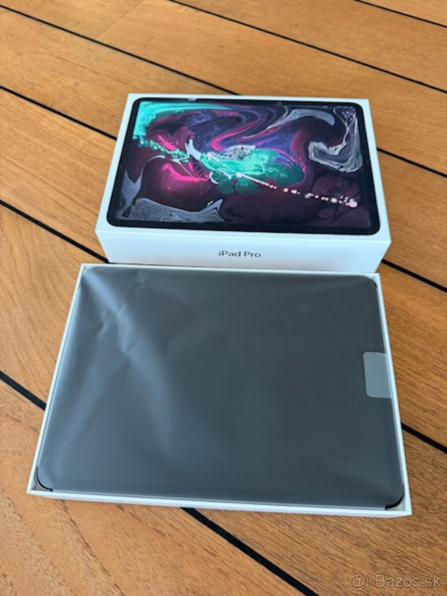 iPad Pro 11 256 GB, Apple Magic Keyboard Folio - 7