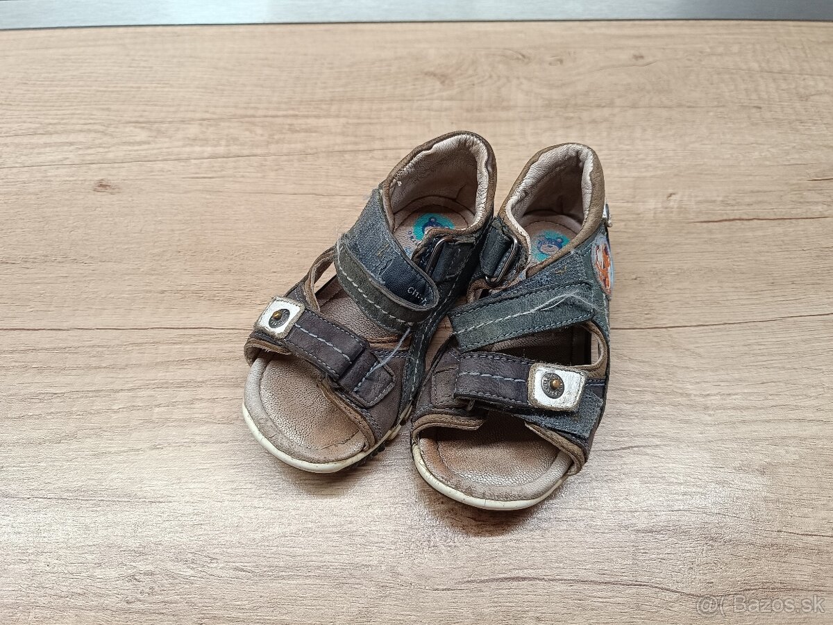 Kožené sandálky Lasocki, veľkosť 21 a 22 a tenisky - 7