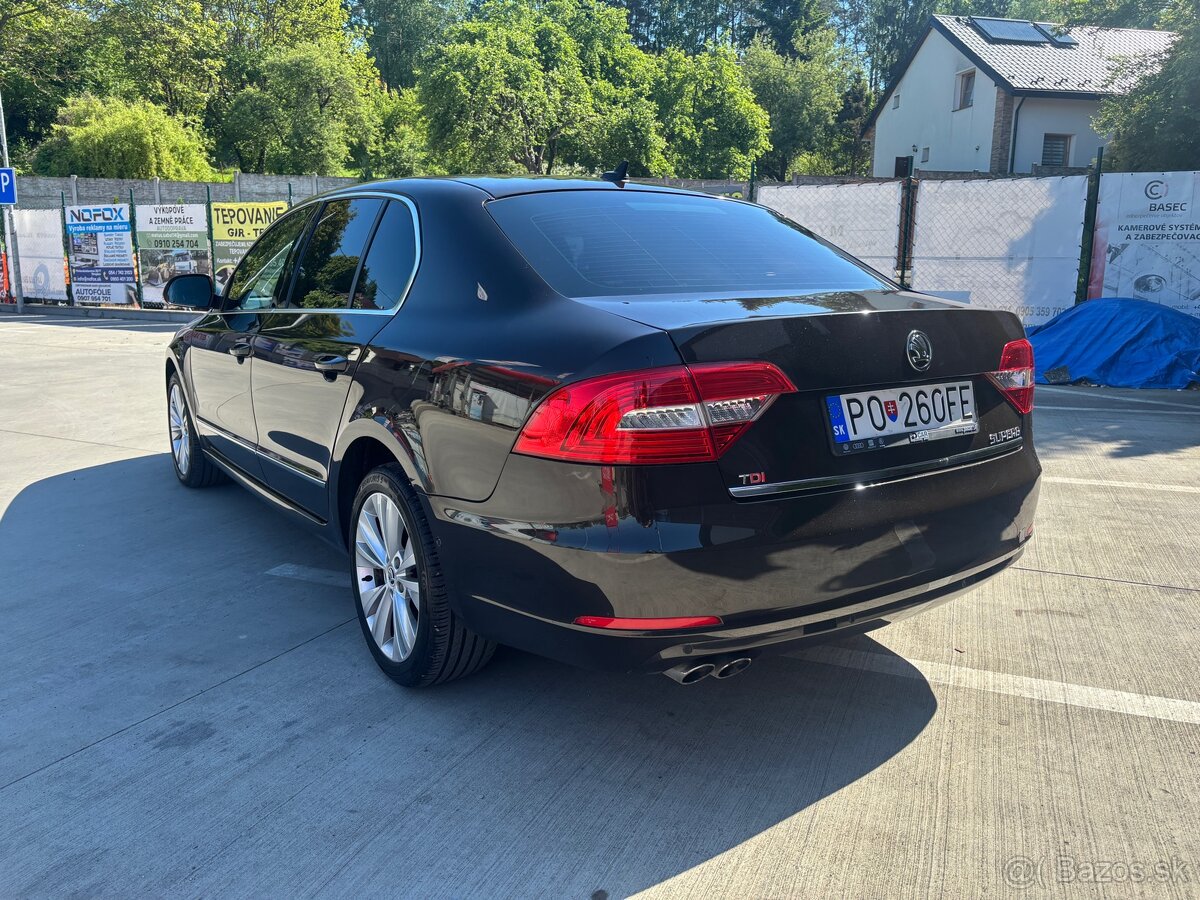 Skoda Superb 2.0tdi dsg 4x4 - 7