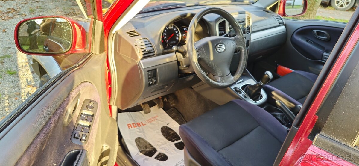 Suzuki Grand Vitara 2.0TD 4X4 - 7