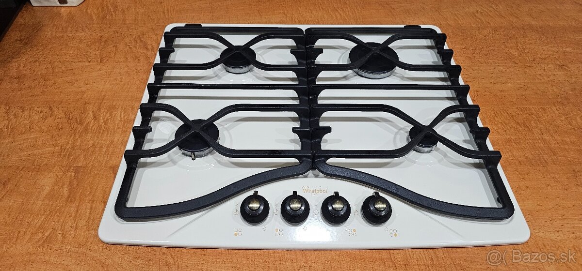 Masívna rustikálna kuchyna - 7