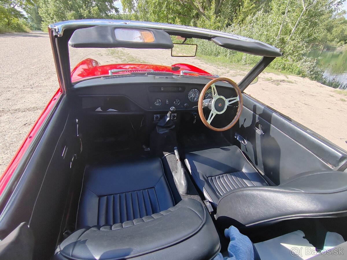 Triumph Spitfire MK IV - 7