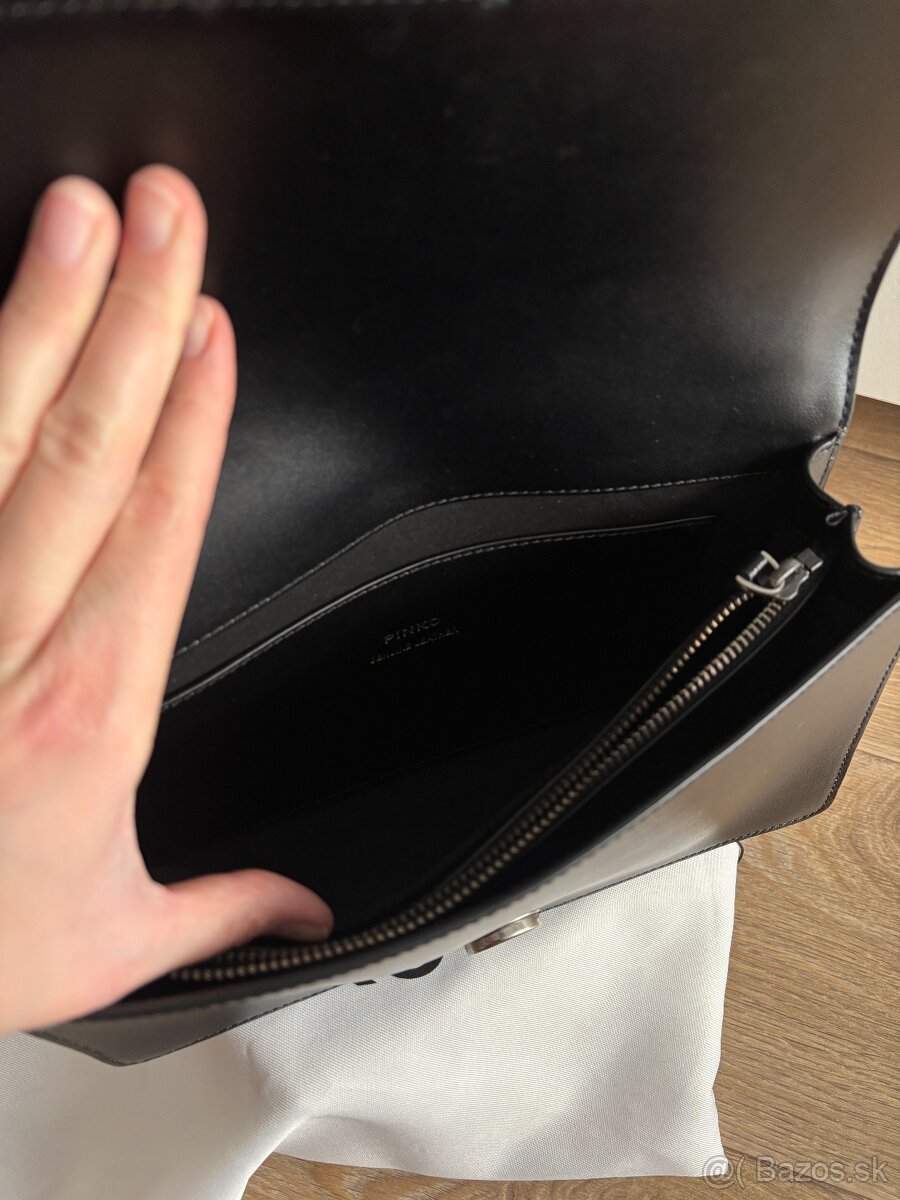 Pinko kožená kabelka - 7