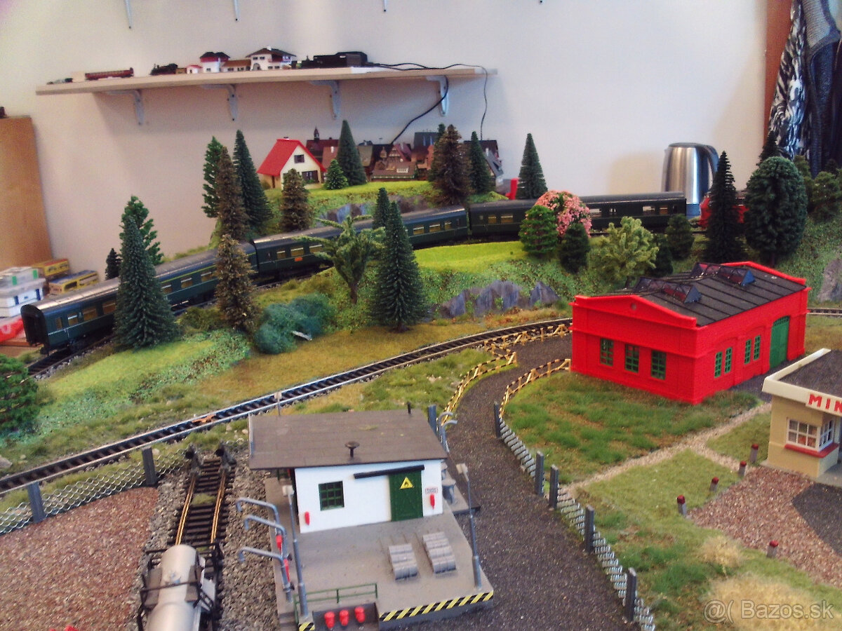 Kolejiště H0 250 x 160 cm - 7