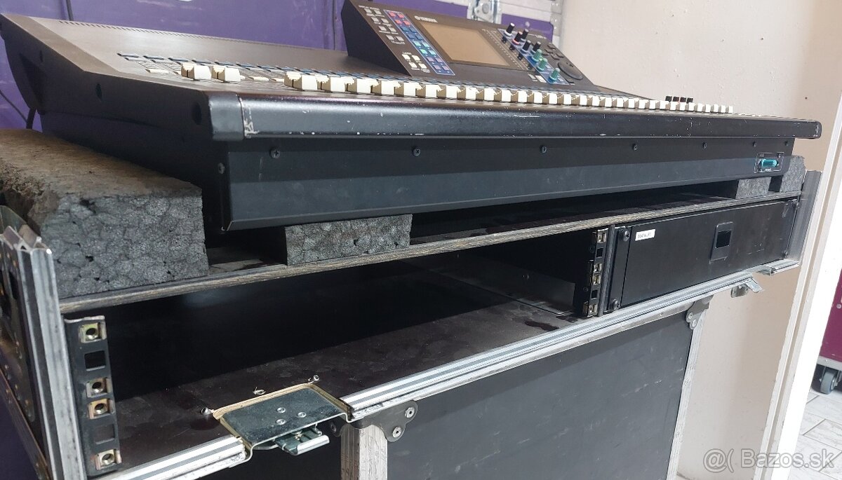 Yamaha LS9/32 - 7