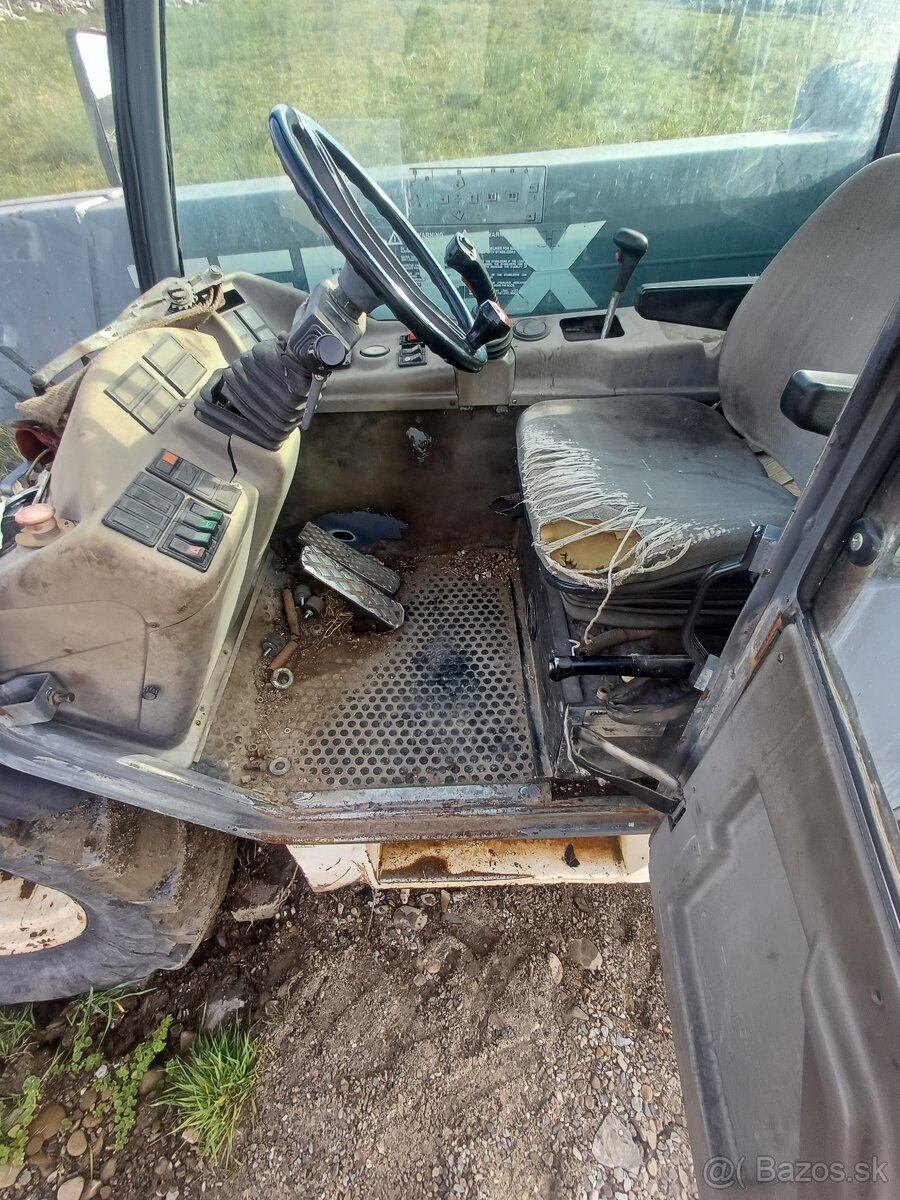 Teleskopicky nakladac, teleskopicky manipulator, - 7