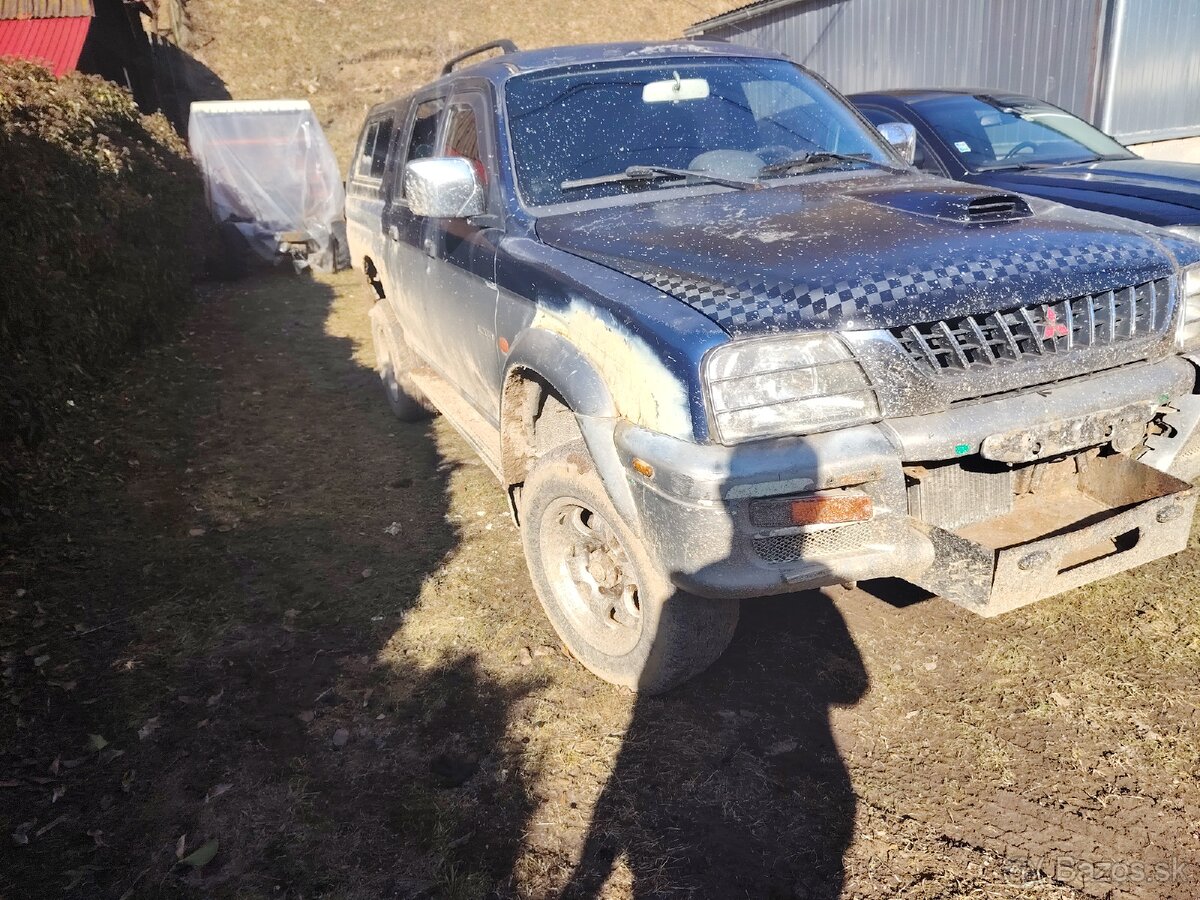 Mitsubishi L200 - 7