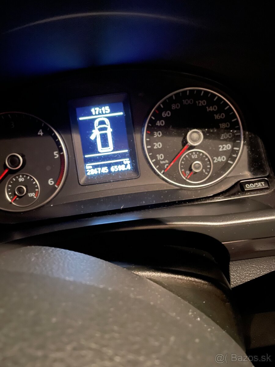 VOLKSVAGEN TOURAN 1,6tdi 77kw - 7