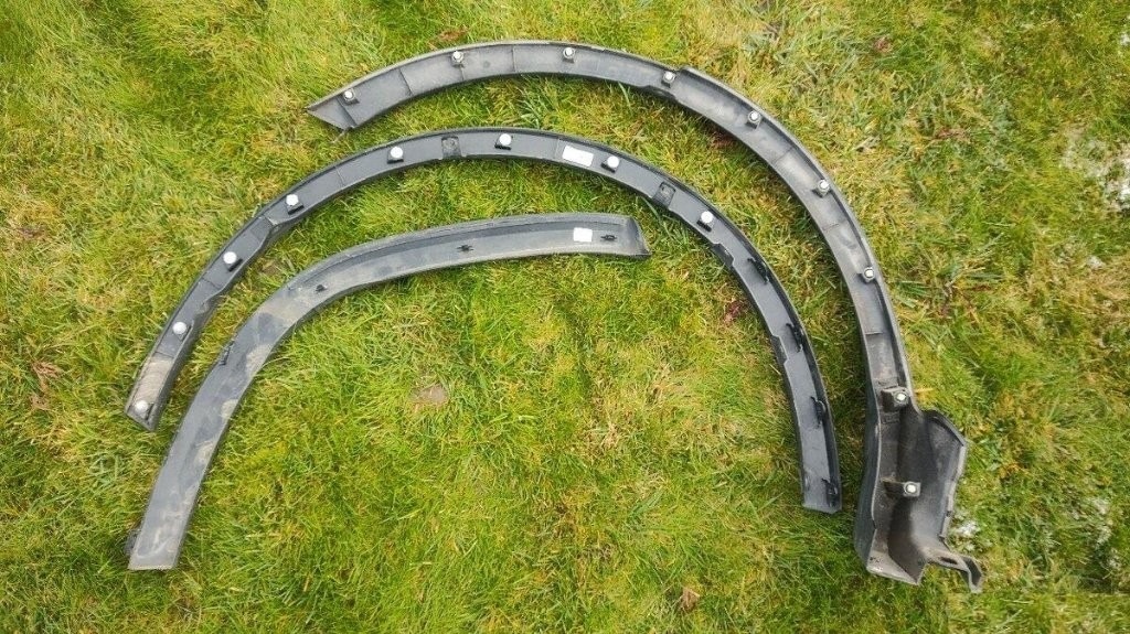 Toyota Rav4, C-HR, Mercedes GLB, GLA - lem kryt blatnika - 7