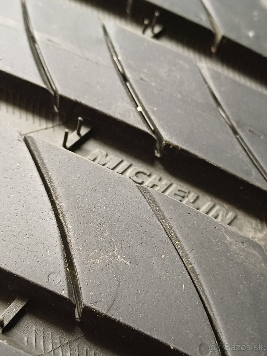 Pneumatiky Michelin 205/55R17.91V - 7