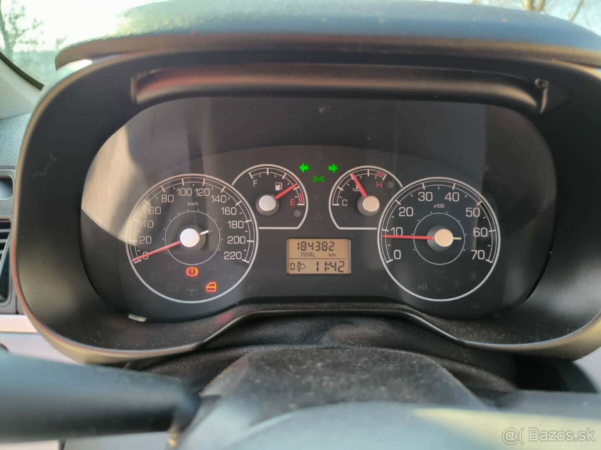 Fiat grande Punto 1.2.. - 7