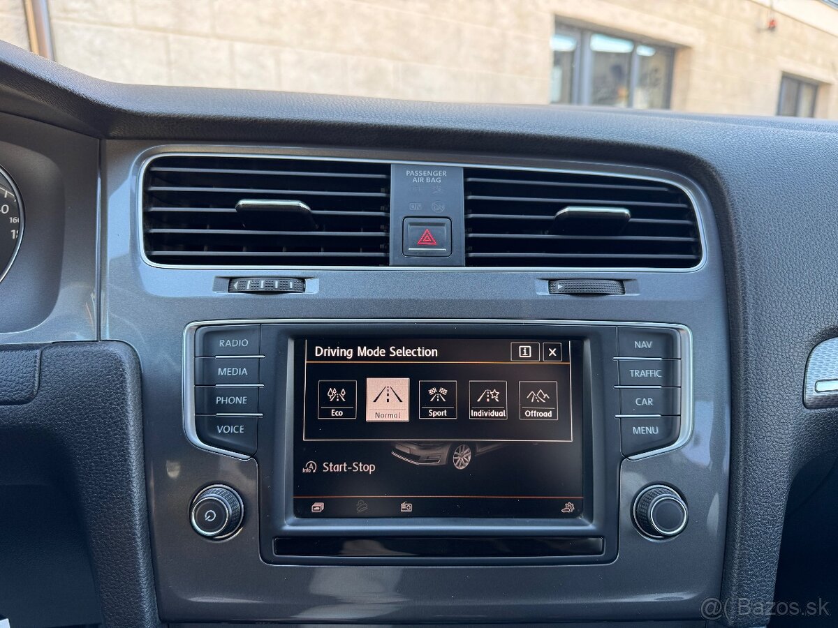 VW Golf Alltrack 4x4 2.0TDi Manuál - 7