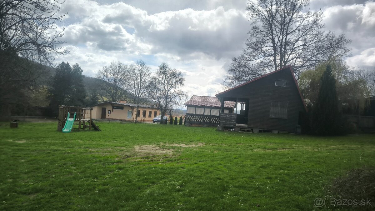 REKREAČNÉ CHATKY - UHORSKÉ - 7