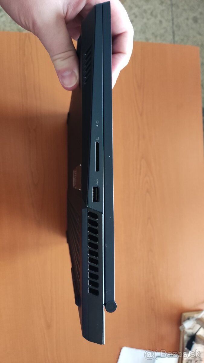 Predám herný laptop Lenovo Legion 5 (17ACH6H) - 7