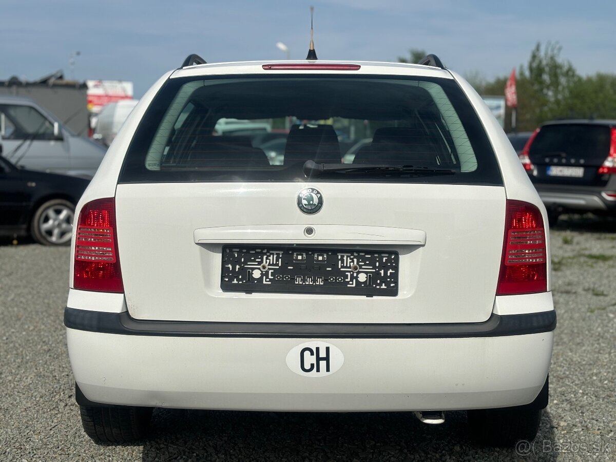 Škoda Octavia Combi 1.8 T TOUR - 7