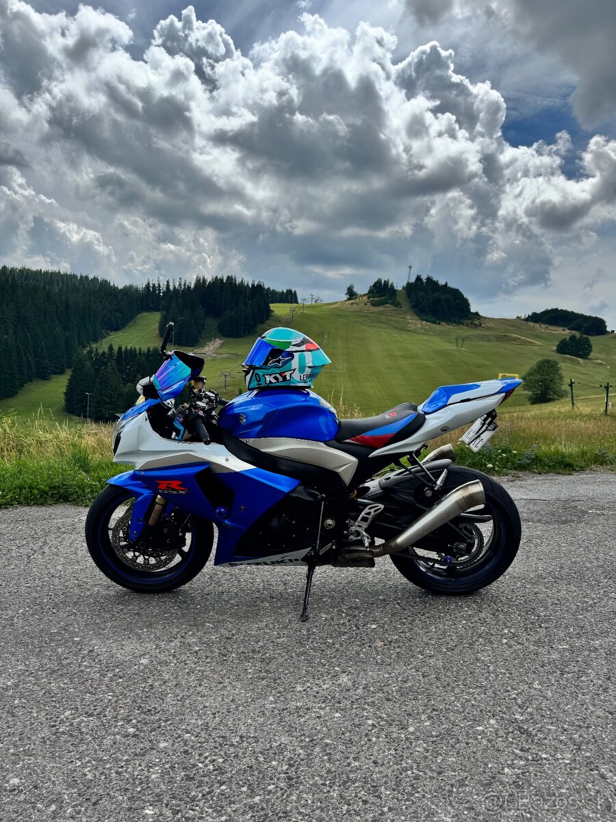 Suzuki GSXR 1000 - 7