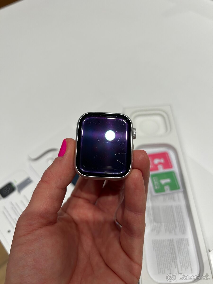 Apple Watch 9 45mm - 7