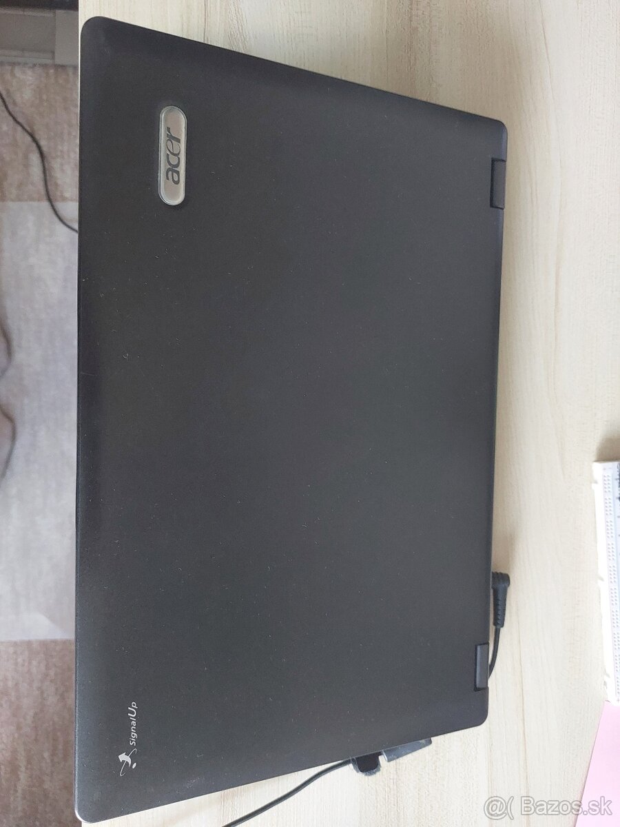 Predám notebook Acer Extensa 5235 - 7
