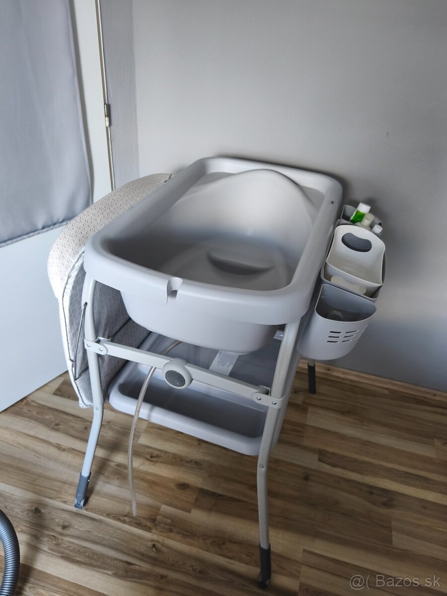 Prebalocaci pult s vanickou - 7