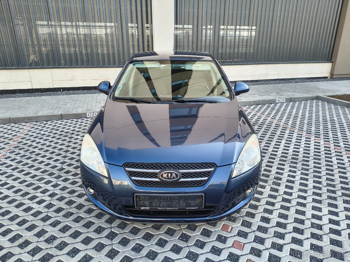 Kia Ceed 1.4 benzín 77kw - 7