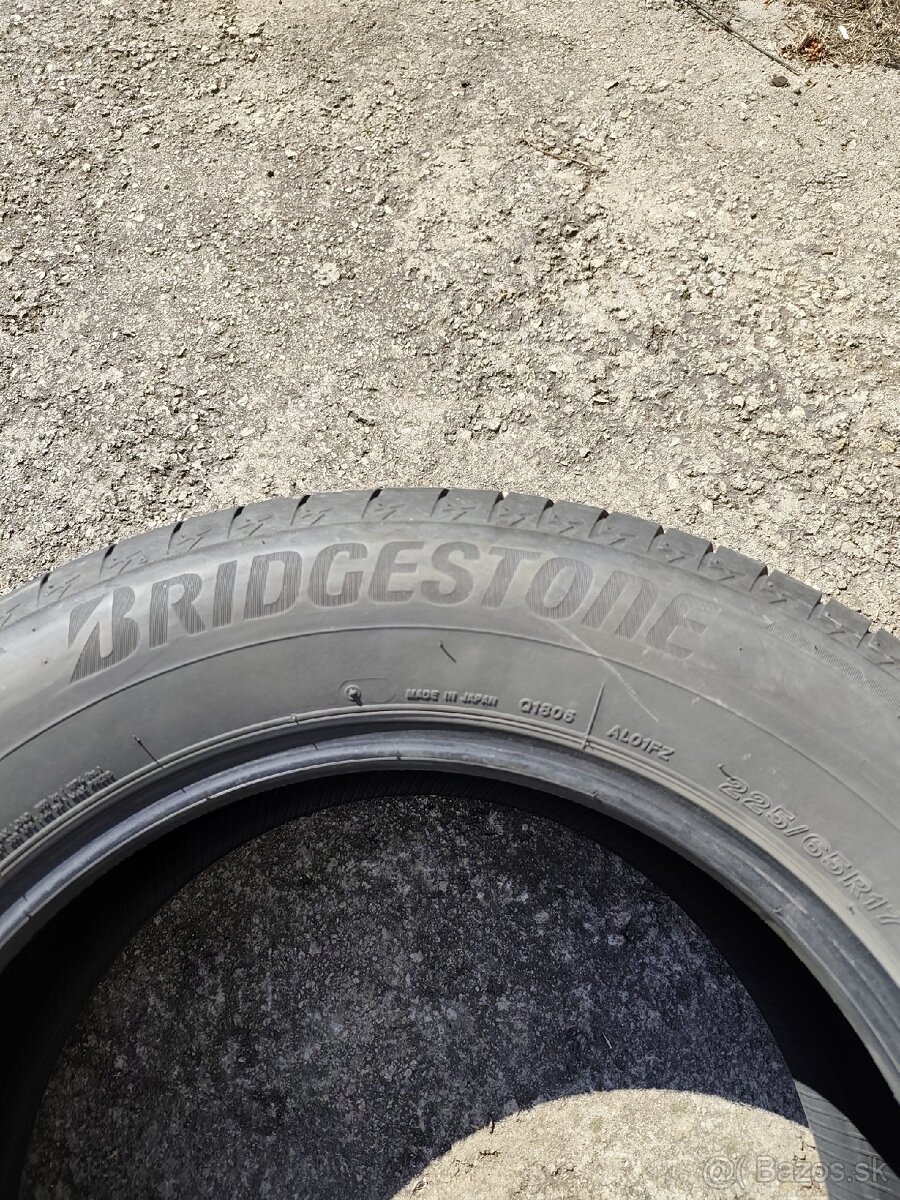 225/65R17 102H Bridgestone letná - 7