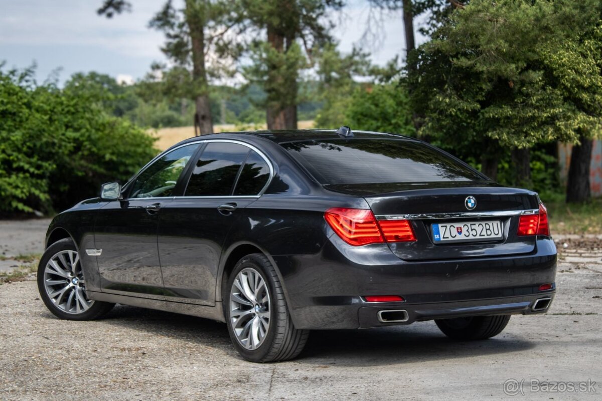BMW 740d x-drive 225kW - 7