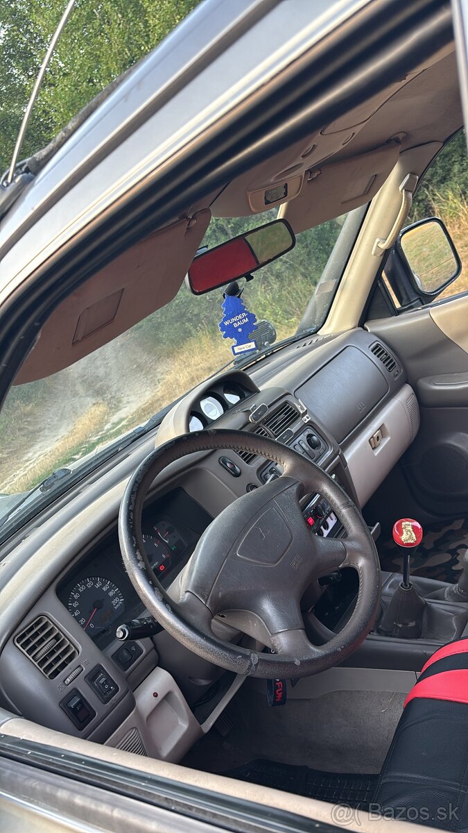 Pajero Sport 2.5 - 7