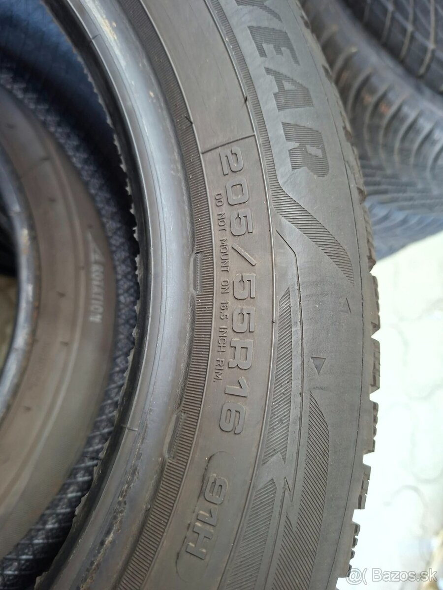 205/55R16 Goodyear dot 24 - 7