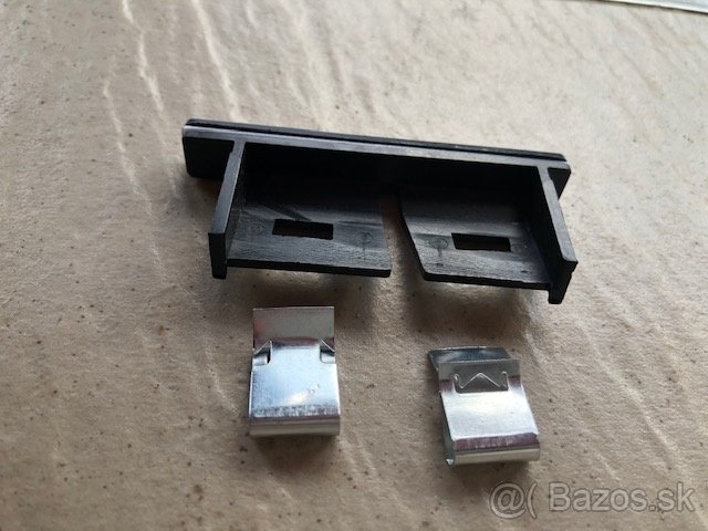 QUATTRO ROZNE ZNAKY NA PREDOK AJ ZADOK - 7