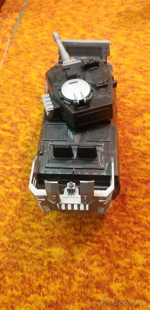 Tank, lod, obrneny transporter - 7