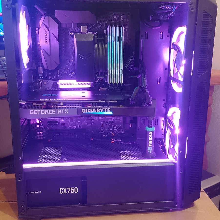 Herný PC- RTX 3070 8GB OC / Ryzen5 3600 / 32GB / NVMe+SSD - 7