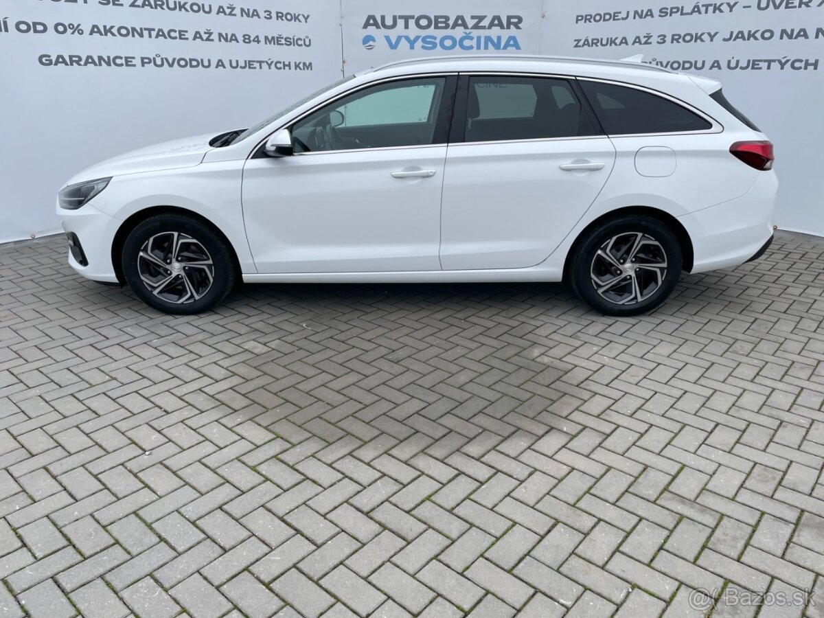Hyundai i30 Com. 1.6CRDi ČR SMART+ 1.maj - 7