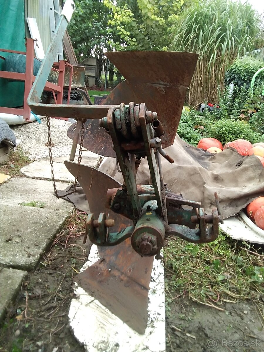 Predám pluh obojstranný za malotraktor. - 7