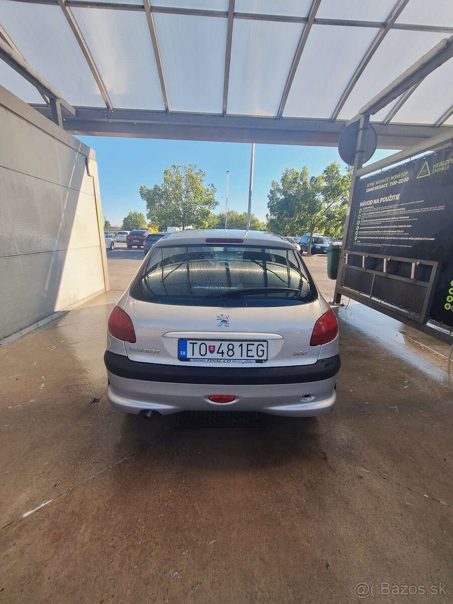 Peugeot 206 1.1 r.2004 - 7