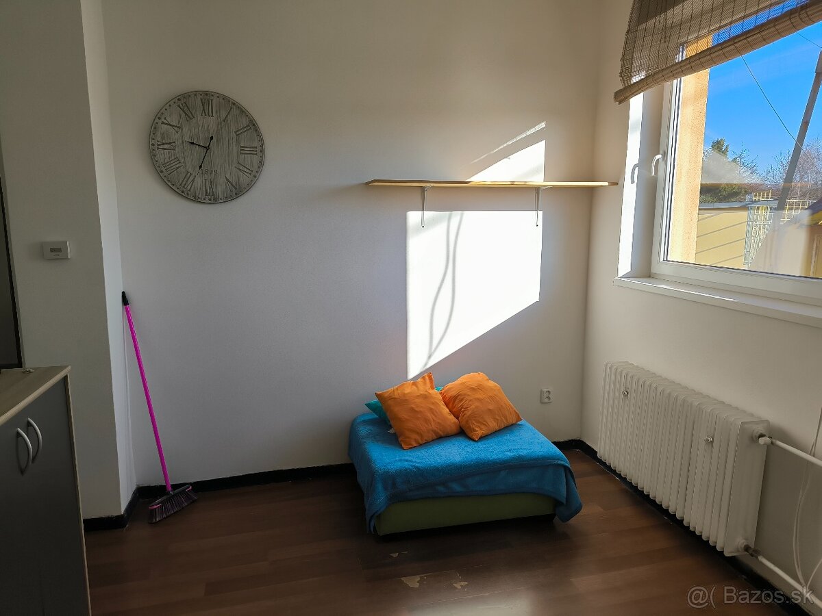 Prenajmem 1 izbový apartmán - 7