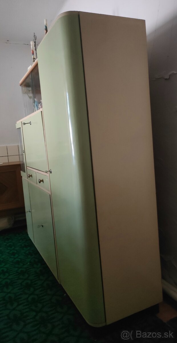 Retro nábytok / kuchyňa : kredenc + truhlica - 7