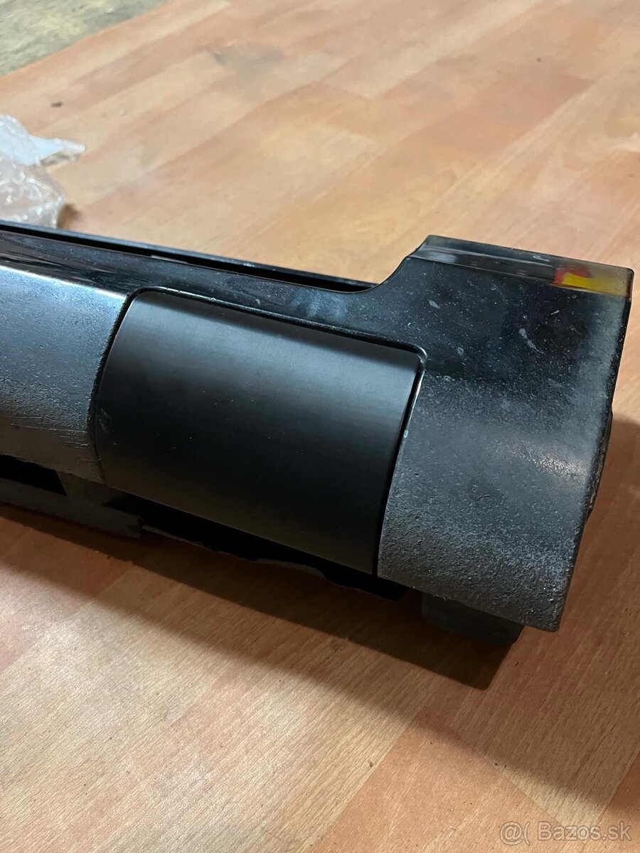 Krytky R-line prahov VW Passat B6 - 7