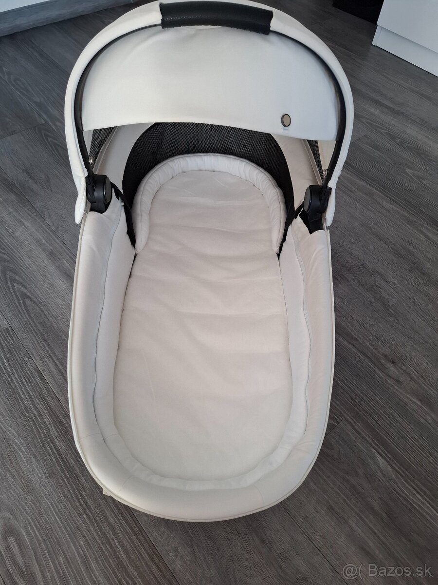 Cybex Priam 4.0 Matt Black Off White - 7