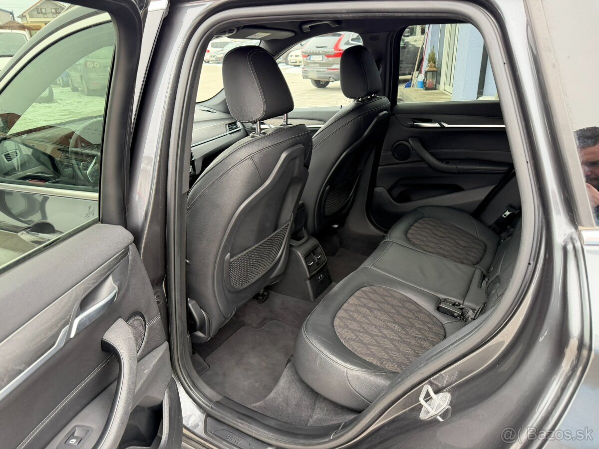 BMW X1 sDrive 18d xLine A/T - 7