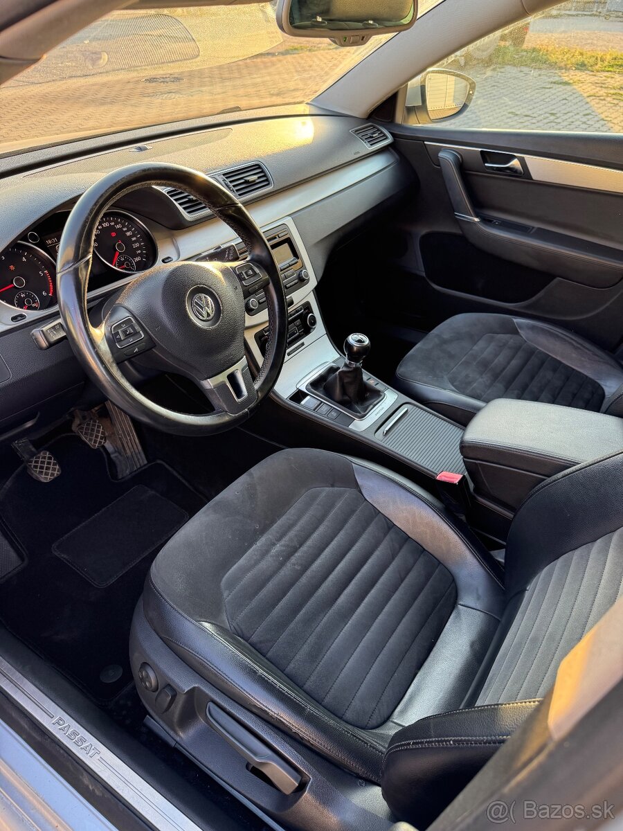 Volkswagen Passat Highline - 7