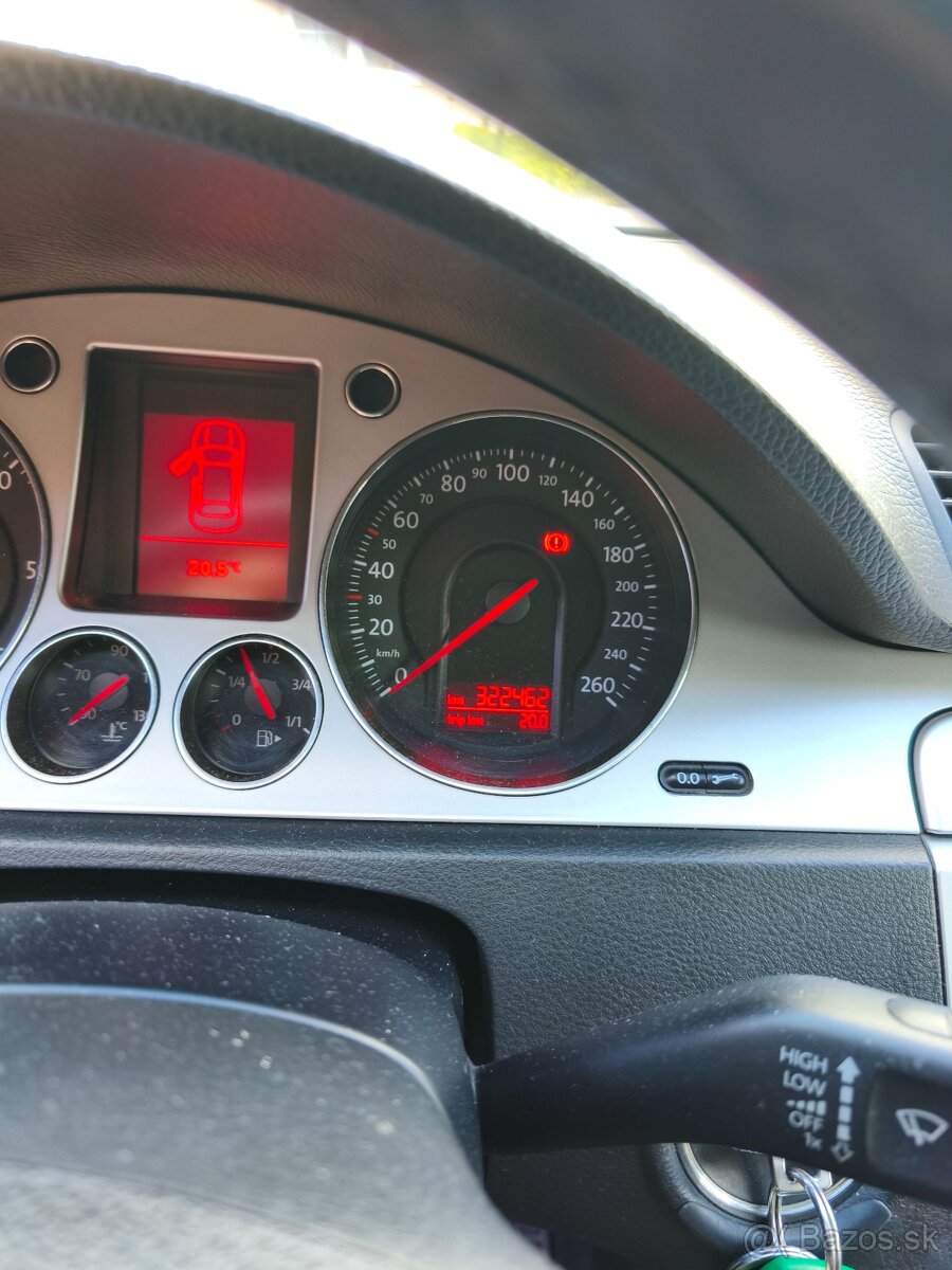 Predám Volkswagen Passat 2.0 103 kw - 7