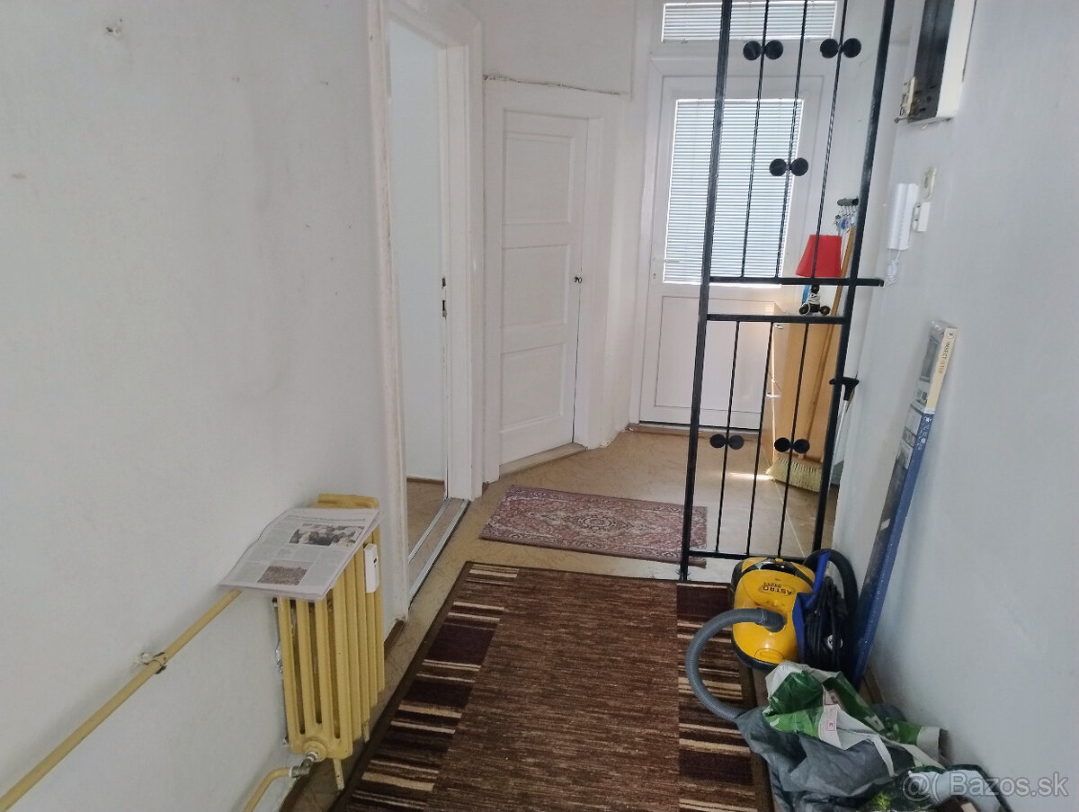 Predám 1 ½ izbový tehlový byt. - 7