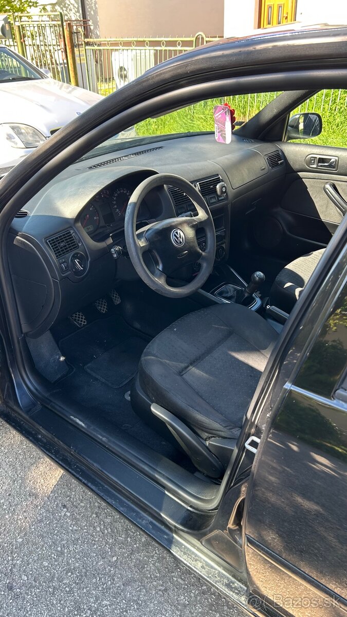 Volkswagen Golf4 - 7