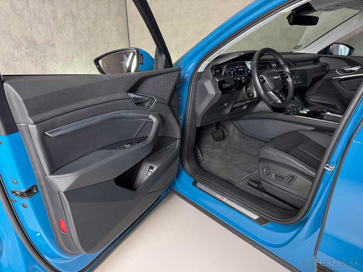 Audi e-tron 55 300KW S-Line Panorama - 7