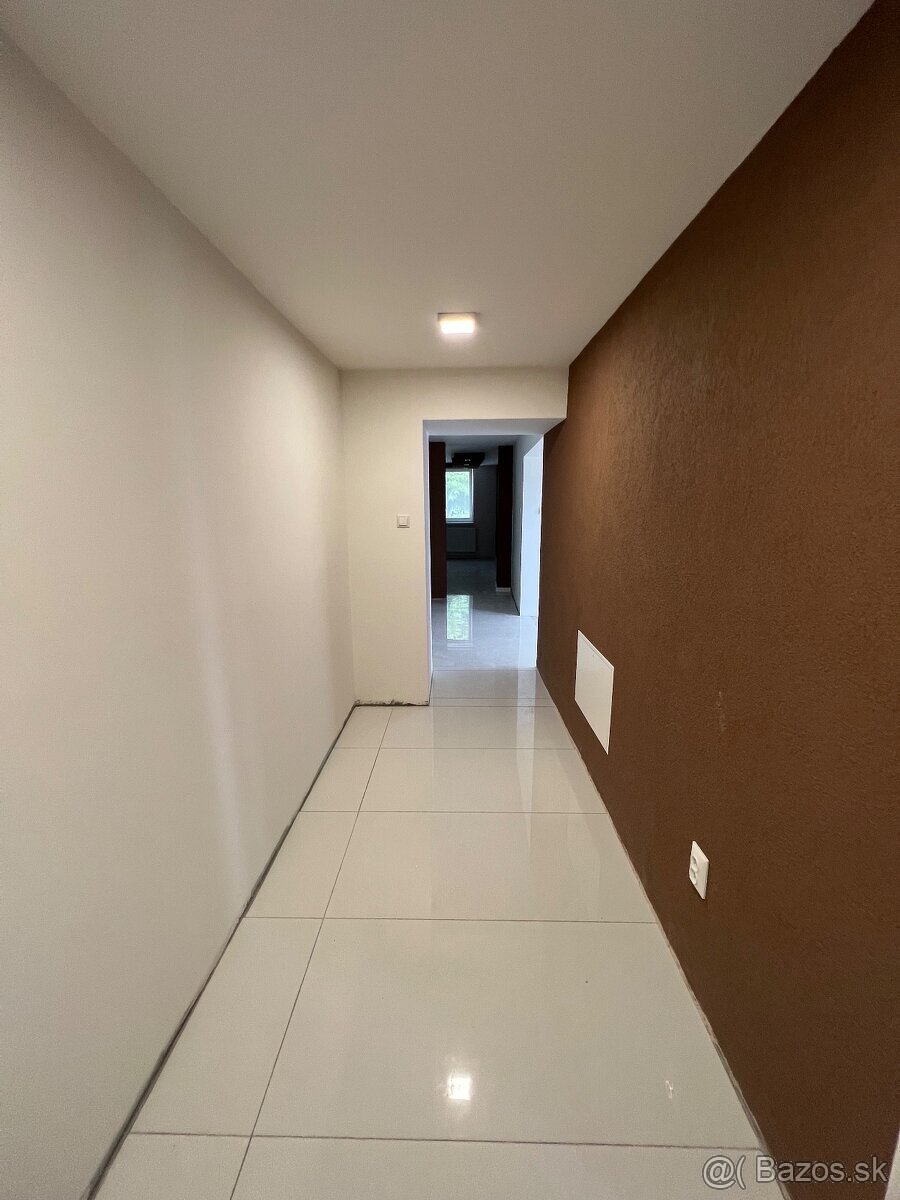 Na predaj 3 izbový rodinný dom, Kolta - 7