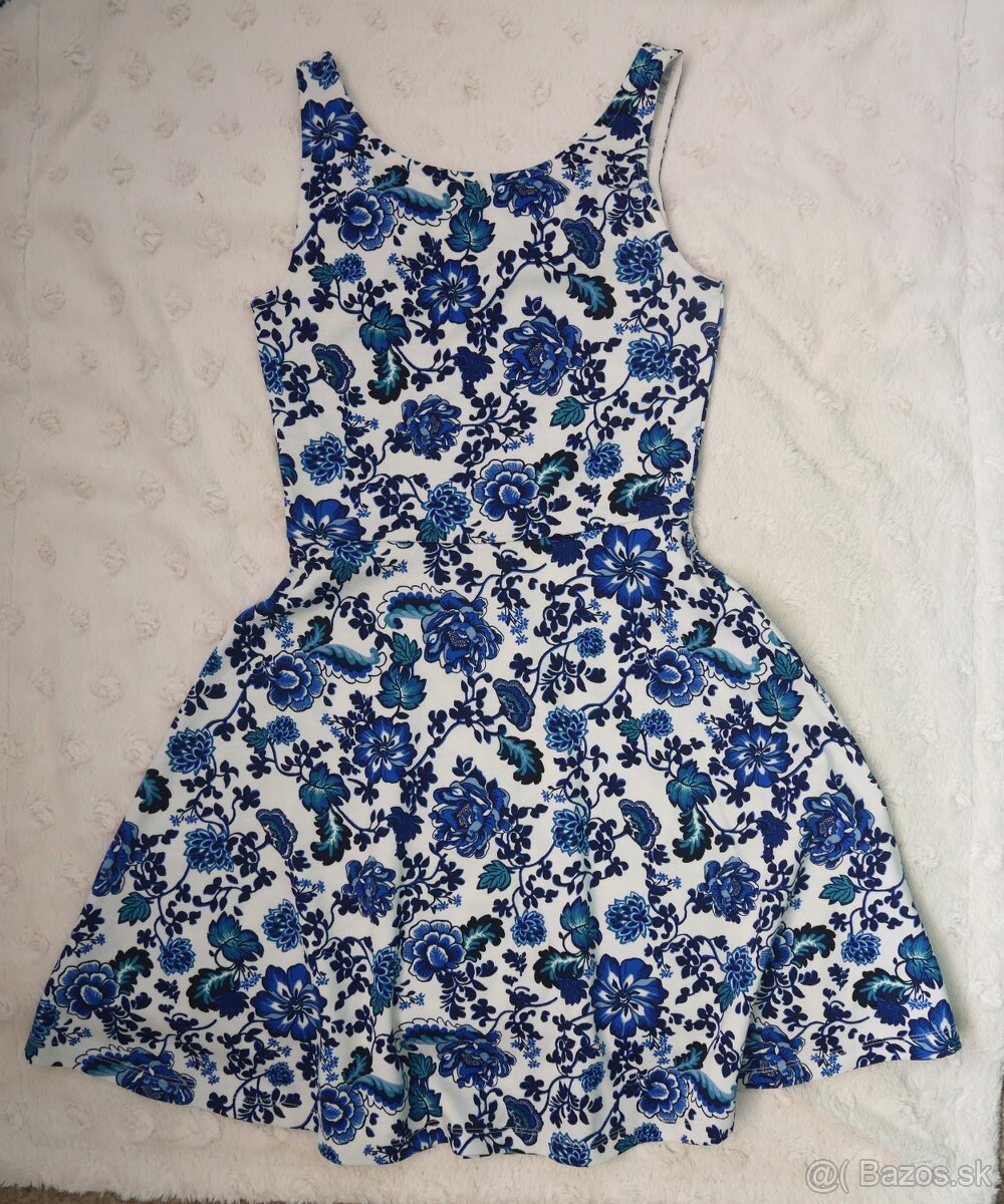 Jesenné šaty; krajkované šaty a letné pásikované šaty - 7