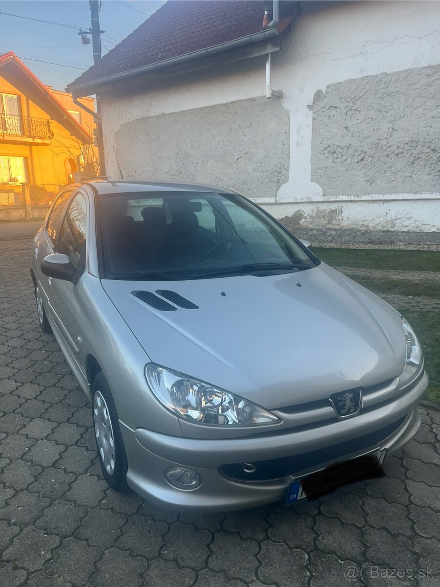 Peugeot 206. - 7