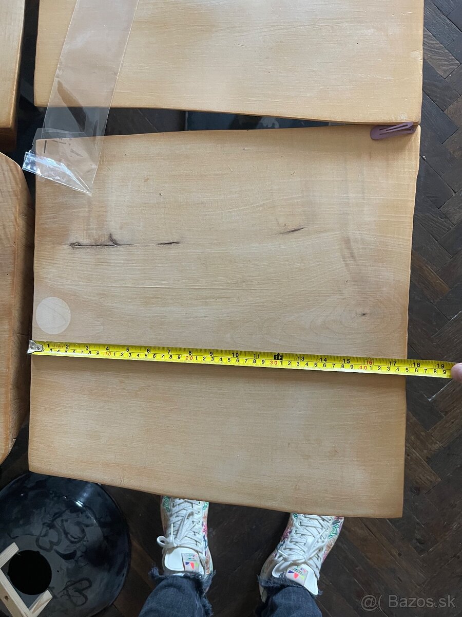 Masívne stolíky na železnej konštrukcii - 7